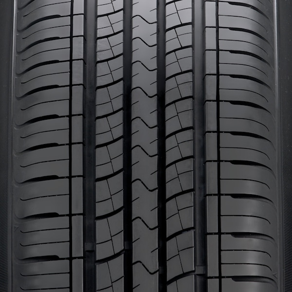 Kumho Solus KH16 tire image